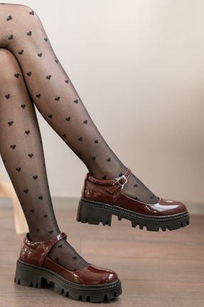 کفش کژوال زرشکی زنانه چرم لاکی پاشنه کوتاه ( 4 - 1 cm ) پاشنه ساده کد 770829696
