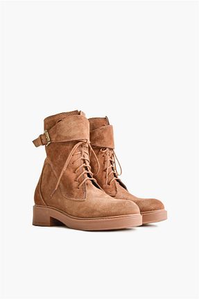 بوت / نیم بوت قهوه ای زنانه جیر Shoes & More - کد 382025711