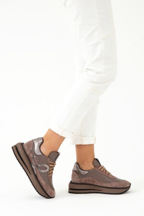 کفش اسنیکر قهوه ای زنانه چرم طبیعی چرم طبیعی کد 370572513