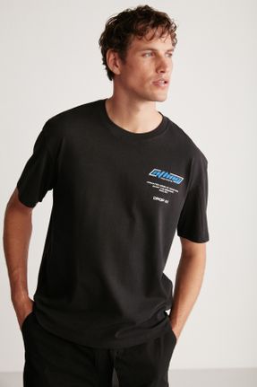 تی شرت مشکی مردانه رگولار یقه گرد تکی جوان کد 694775741