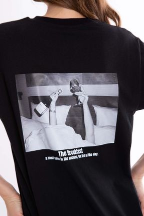 تی شرت مشکی زنانه ریلکس یقه گرد طراحی کد 780060801