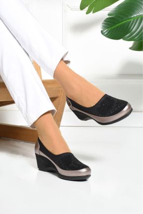 کفش کلاسیک طلائی زنانه پاشنه کوتاه ( 4 - 1 cm ) کد 775718922