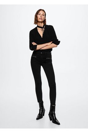 شلوار جین مشکی زنانه پاچه تنگ MANGO - کد 369130380