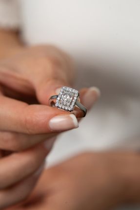 انگشتر جواهر سفید زنانه پوشش لاکی کد 96856967