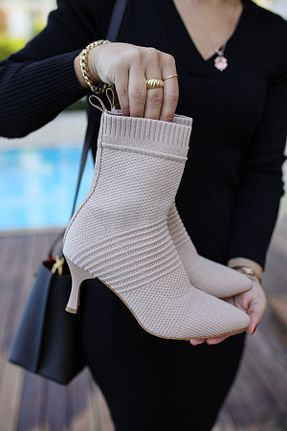 بوت / نیم بوت بژ زنانه تریکو SHOEMARK - کد 172246413
