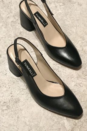 کفش پاشنه بلند کلاسیک مشکی زنانه چرم طبیعی پاشنه متوسط ( 5 - 9 cm ) پاشنه ضخیم کد 104828321