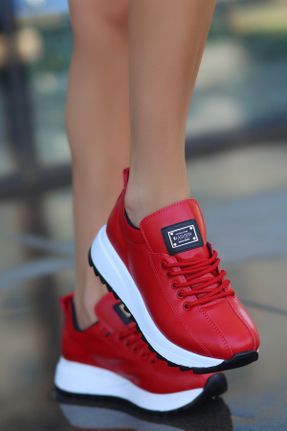 کفش اسنیکر قرمز زنانه بند دار چرم مصنوعی کد 798478932