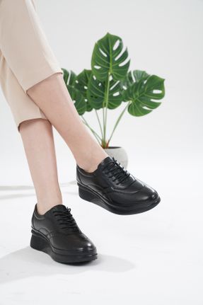 کفش کژوال مشکی زنانه چرم طبیعی پاشنه کوتاه ( 4 - 1 cm ) پاشنه پر کد 800058218