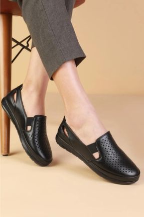 کفش کلاسیک مشکی زنانه چرم طبیعی پاشنه کوتاه ( 4 - 1 cm ) پاشنه ساده کد 801392829