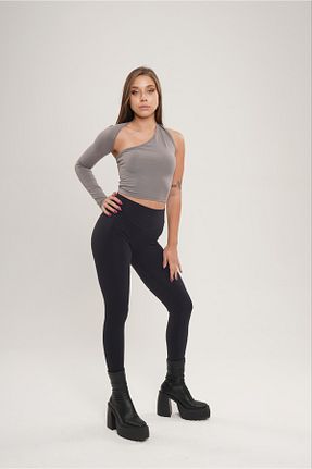 بلوز طوسی زنانه ساده anonim - کد 783703346