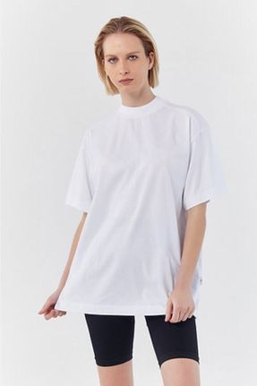 تی شرت سفید زنانه یقه ایستاده اورسایز تکی بیسیک کد 736351604