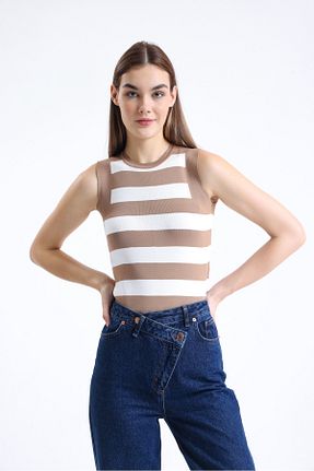 بلوز بژ زنانه اسلیم فیت Jose Clothing - کد 803662528