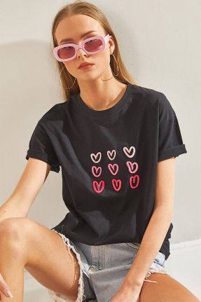 تی شرت مشکی زنانه رگولار یقه گرد تکی بیسیک کد 804613530