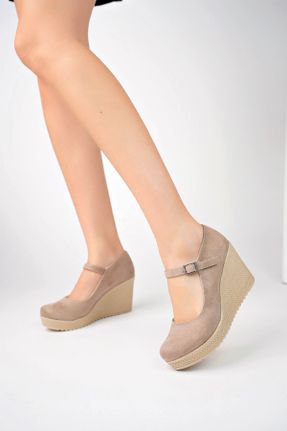 کفش پاشنه بلند پر بژ زنانه جیر پاشنه متوسط ( 5 - 9 cm ) پاشنه پر کد 307254843