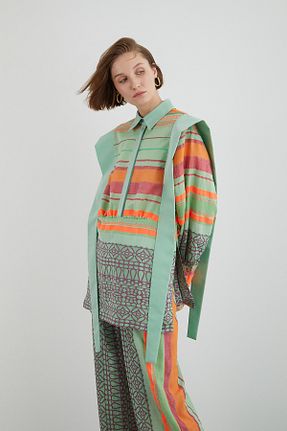 بلوز سبز زنانه طرح دار GIZIA - کد 738561008