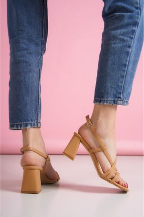 کفش پاشنه بلند کلاسیک بژ زنانه پاشنه ضخیم پاشنه متوسط ( 5 - 9 cm ) کد 805877045