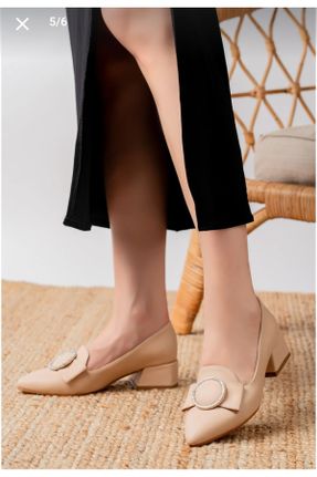 کفش کلاسیک بژ زنانه چرم مصنوعی پاشنه کوتاه ( 4 - 1 cm ) پاشنه ضخیم کد 806590492