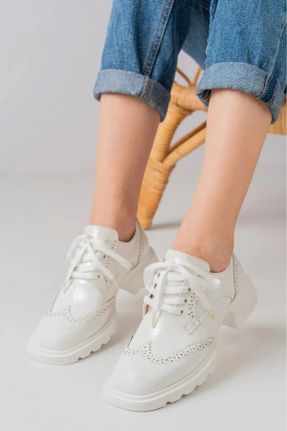 کفش آکسفورد سفید زنانه چرم لاکی پاشنه کوتاه ( 4 - 1 cm ) کد 806725005