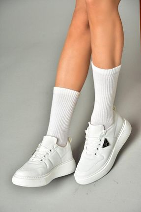 کفش اسنیکر سفید زنانه بند دار Fox Shoes - کد 808612176