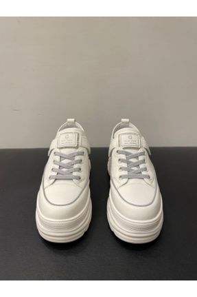کفش اسنیکر سفید زنانه چرم طبیعی بند دار چرم طبیعی کد 810384319