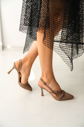 کفش پاشنه بلند کلاسیک قهوه ای زنانه چرم لاکی پاشنه نازک پاشنه متوسط ( 5 - 9 cm ) کد 805850106