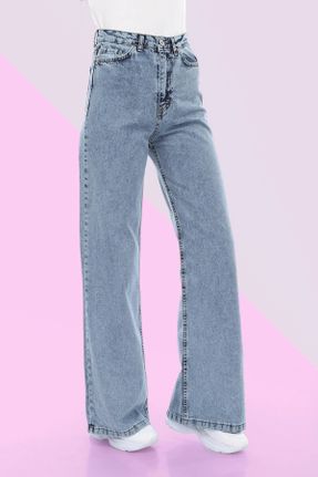 شلوار جین آبی زنانه پاچه راحت فاق بلند جین ساده جوان استاندارد کد 812688544