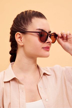 عینک آفتابی قهوه ای زنانه 50 UV400 استخوان مات بیضی کد 813428342