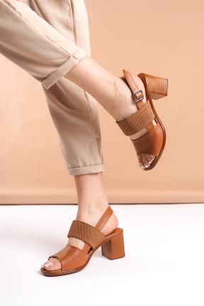 کفش پاشنه بلند کلاسیک قهوه ای زنانه چرم مصنوعی پاشنه ضخیم پاشنه متوسط ( 5 - 9 cm ) کد 815100575