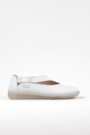 کفش کلاسیک سفید زنانه چرم طبیعی پاشنه کوتاه ( 4 - 1 cm ) پاشنه ساده کد 816476586