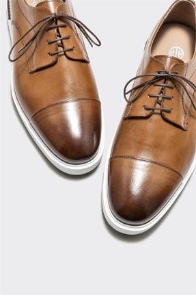 کفش کژوال قهوه ای مردانه چرم طبیعی پاشنه کوتاه ( 4 - 1 cm ) پاشنه ساده کد 818329480