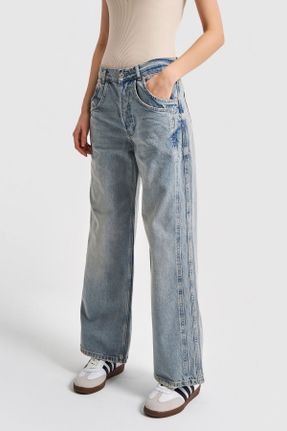 شلوار جین آبی زنانه پاچه راحت فاق بلند جین ساده کد 818388281