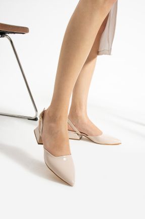 کفش پاشنه بلند کلاسیک بژ زنانه چرم مصنوعی پاشنه ضخیم پاشنه کوتاه ( 4 - 1 cm ) کد 818116232