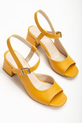 کفش پاشنه بلند کلاسیک زرد زنانه پاشنه ضخیم پاشنه کوتاه ( 4 - 1 cm ) کد 811905915