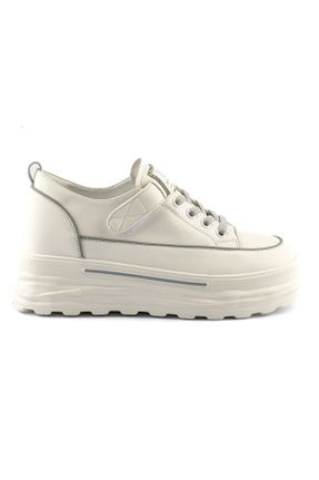 کفش اسنیکر سفید زنانه چرم طبیعی بند دار کد 819685096