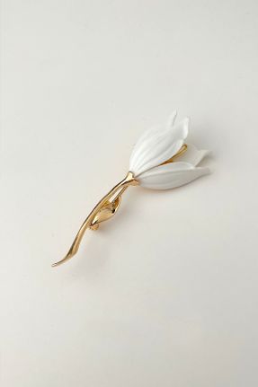 گل سینه سفید زنانه فلزی کد 820170988
