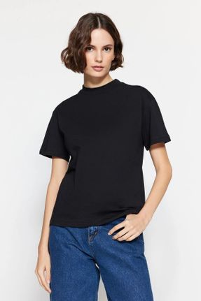 تی شرت مشکی زنانه رگولار یقه گرد 2