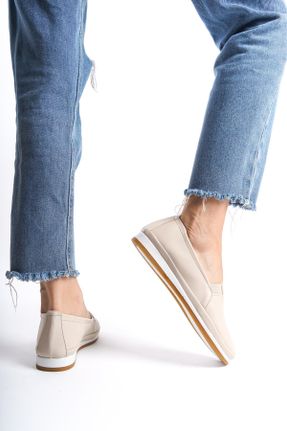کفش کلاسیک بژ زنانه چرم طبیعی پاشنه کوتاه ( 4 - 1 cm ) کد 820320780