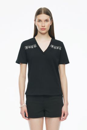 تی شرت مشکی زنانه رگولار یقه هفت کد 820568112
