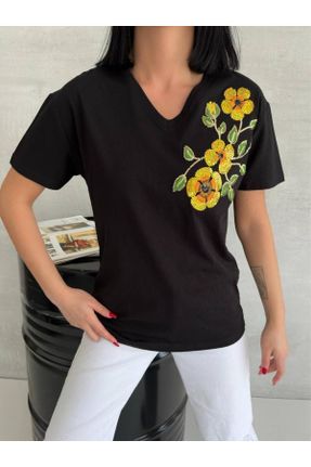 تی شرت مشکی زنانه رگولار یقه هفت پنبه (نخی) تکی طراحی کد 820978183