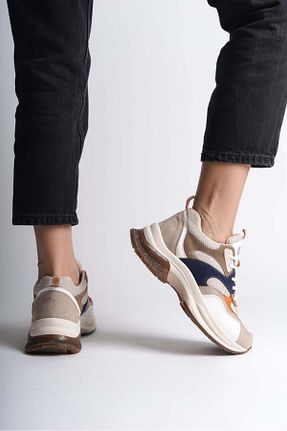 کفش اسنیکر بژ زنانه بند دار SHOEMARK - کد 815561292