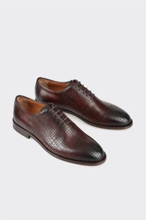 کفش کلاسیک قهوه ای مردانه چرم طبیعی پاشنه کوتاه ( 4 - 1 cm ) کد 822236024