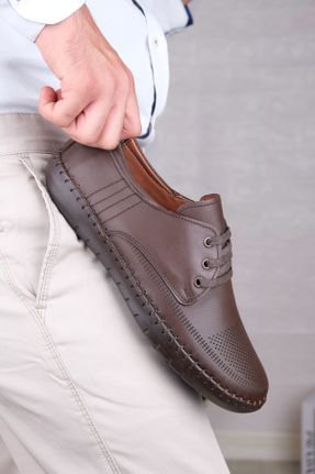 کفش کژوال قهوه ای مردانه چرم طبیعی پاشنه کوتاه ( 4 - 1 cm ) پاشنه ساده کد 823379332