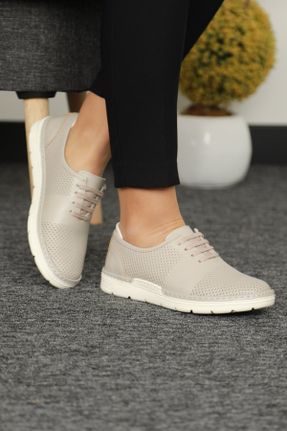کفش کژوال بژ زنانه چرم طبیعی پاشنه کوتاه ( 4 - 1 cm ) پاشنه ساده کد 824152214