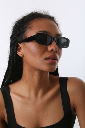 عینک آفتابی مشکی زنانه 50 UV400 مات مستطیل کد 681993273