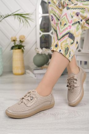 کفش کژوال بژ زنانه چرم طبیعی پاشنه کوتاه ( 4 - 1 cm ) پاشنه ساده کد 729671577