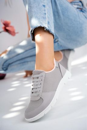کفش اسنیکر طوسی زنانه بند دار پارچه نساجی کد 827040251