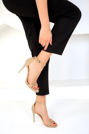 کفش پاشنه بلند کلاسیک بژ زنانه چرم مصنوعی پاشنه ساده پاشنه بلند ( +10 cm) کد 825945247