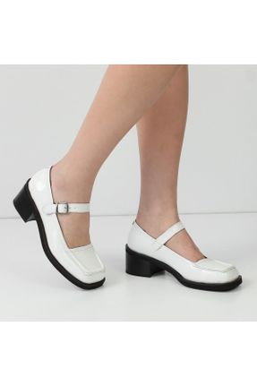 کفش کژوال سفید زنانه پاشنه کوتاه ( 4 - 1 cm ) پاشنه ضخیم کد 827699621
