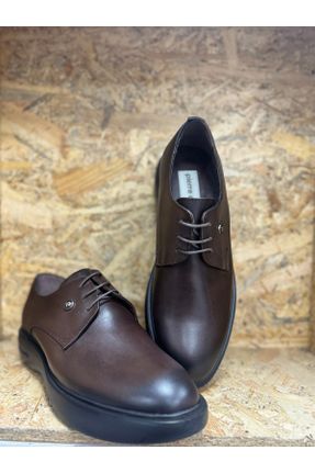 کفش کژوال قهوه ای مردانه چرم طبیعی پاشنه کوتاه ( 4 - 1 cm ) پاشنه پر کد 828444317