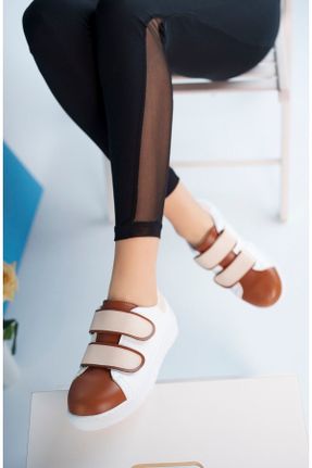 کفش اسنیکر قهوه ای زنانه چسبی چرم مصنوعی کد 465626496